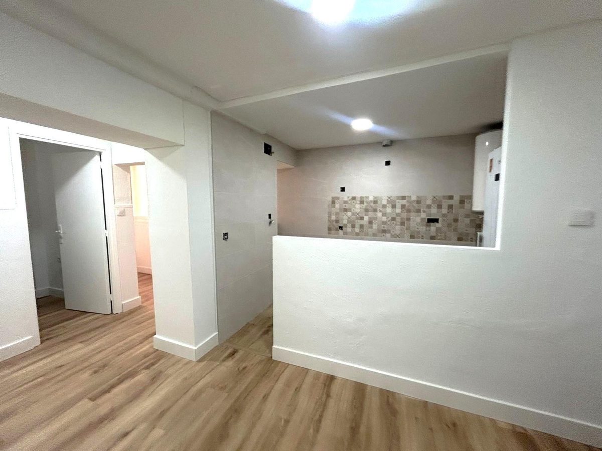 Renovation on Cobos 5, 2, 4